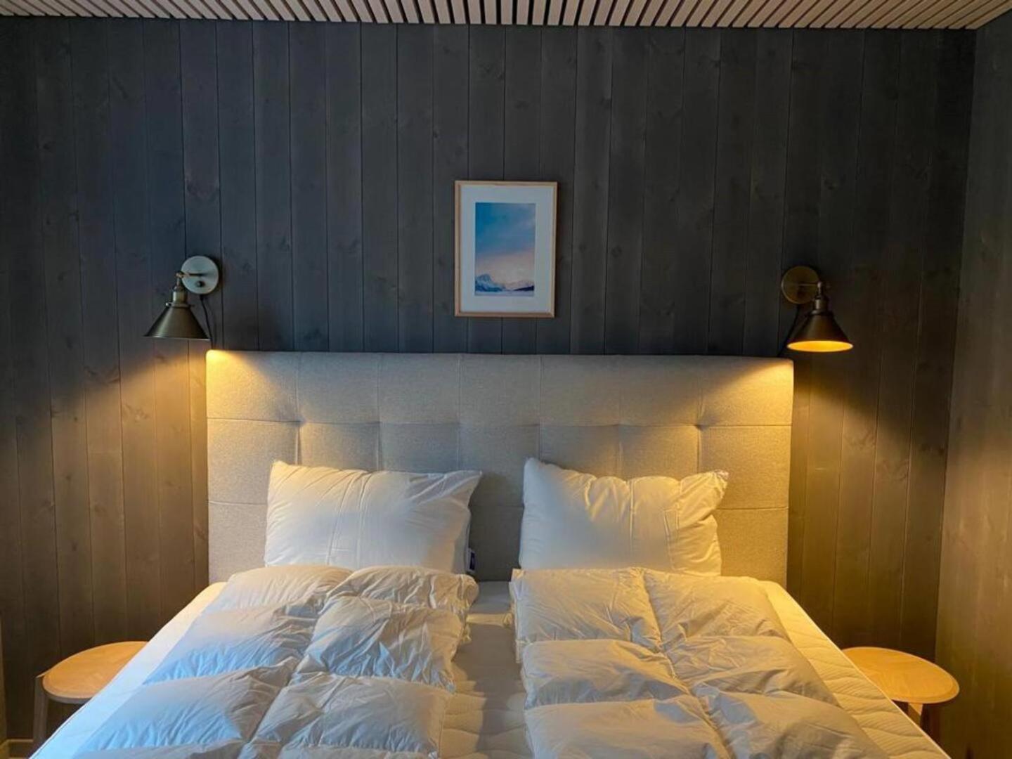 Waterfront Apartment With Panoramic Sea View Henningsvær Extérieur photo
